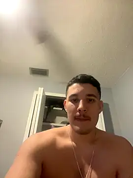 Snapshot of Shaded24 chatting on November 27, 2025, 6:48 am Shaded24 online show from November 27, 2025, 6:48 am