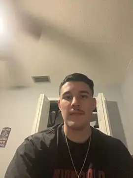 Snapshot of Shaded24 chatting on December 3, 2025, 6:54 am Shaded24 online show from December 3, 2025, 6:54 am