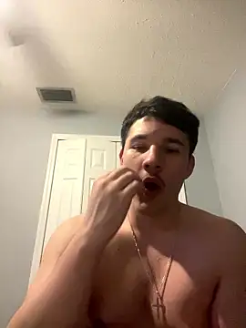 Snapshot of Shaded24 chatting on January 13, 2026, 6:18 am Shaded24 online show from January 13, 2026, 6:18 am