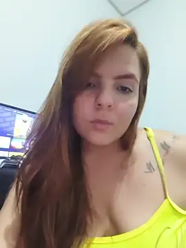 Snapshot of Bruninha_Hot10 chatting on May 8, 2026, 2:06 am Bruninha Hot10 online show from May 8, 2026, 2:06 am