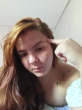 Snapshot of Bruninha_Hot10 chatting on May 16, 2026, 1:43 pm Bruninha Hot10 online show from May 16, 2026, 1:43 pm