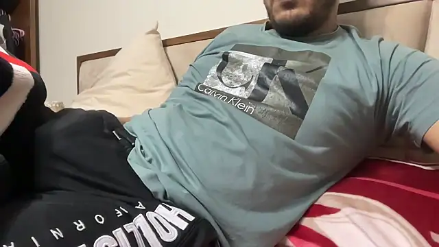 Mooka69 online show from April 16, 2026, 10:01 pm