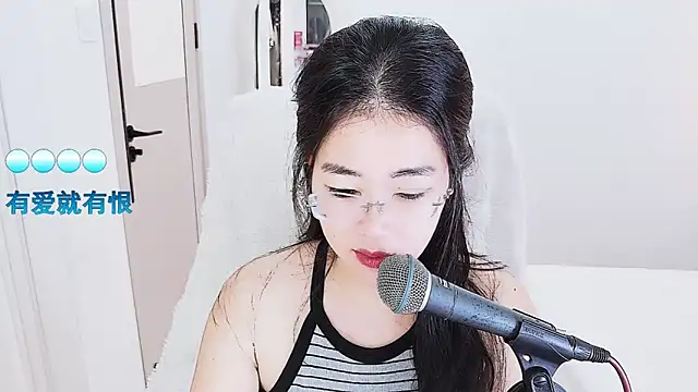 Floor oo online show from May 12, 2026, 4:53 am