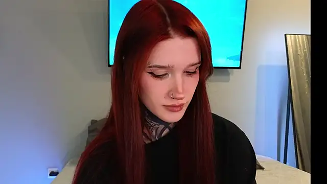 SophieInkk online show from February 10, 2026, 8:46 pm