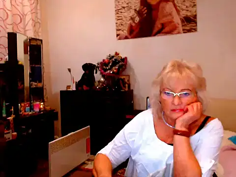 Natali7634 online show from December 21, 2024, 3:09 pm