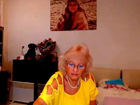 Natali7634 online show from December 25, 2024, 10:17 am