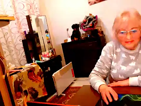 Natali7634 online show from January 2, 2025, 8:24 pm