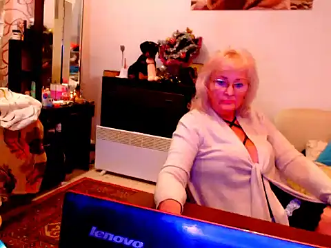 Natali7634 online show from January 14, 2025, 7:32 pm