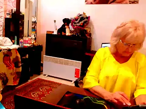 Natali7634 online show from January 15, 2025, 7:26 am
