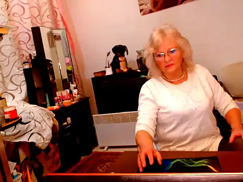 Natali7634 online show from January 26, 2025, 9:07 pm