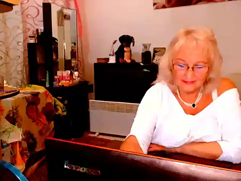 Natali7634 online show from January 27, 2025, 8:17 pm