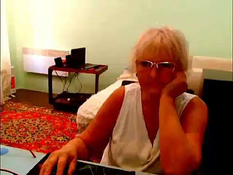 Snapshot of Natali7634 chatting on September 15, 2025, 7:52 am Natali7634 online show from September 15, 2025, 7:52 am