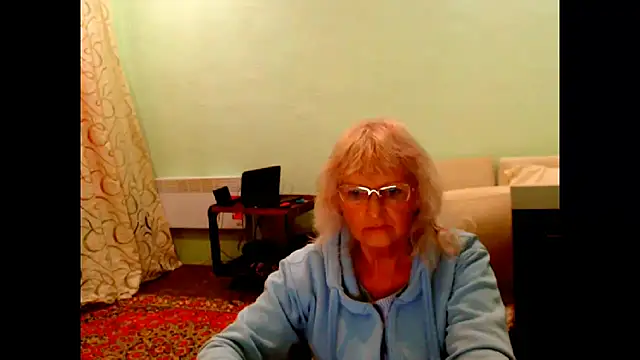 Snapshot of Natali7634 chatting on October 12, 2025, 4:17 pm Natali7634 online show from October 12, 2025, 4:17 pm