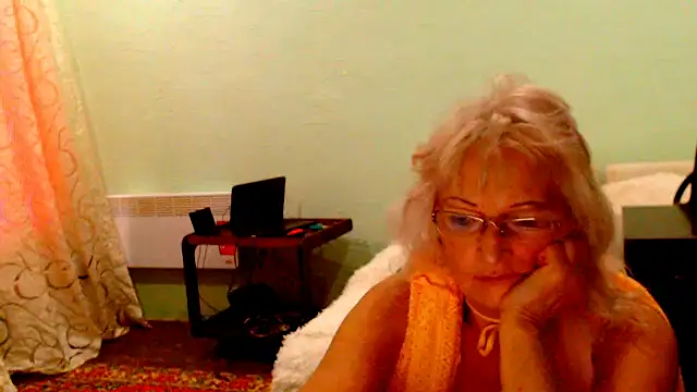 Snapshot of Natali7634 chatting on October 13, 2025, 6:02 am Natali7634 online show from October 13, 2025, 6:02 am