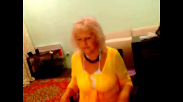 Snapshot of Natali7634 chatting on October 17, 2025, 5:10 am Natali7634 online show from October 17, 2025, 5:10 am