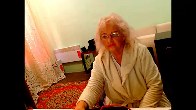 Snapshot of Natali7634 chatting on October 21, 2025, 6:36 am Natali7634 online show from October 21, 2025, 6:36 am