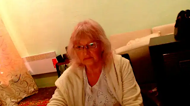 Snapshot of Natali7634 chatting on October 24, 2025, 8:55 am Natali7634 online show from October 24, 2025, 8:55 am