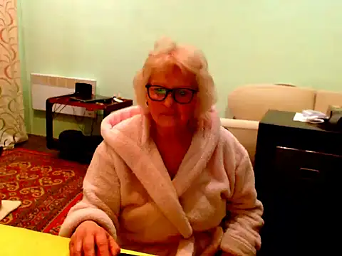 Natali7634 online show from March 18, 2026, 7:28 pm