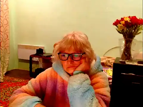 Natali7634 online show from May 4, 2026, 1:34 am