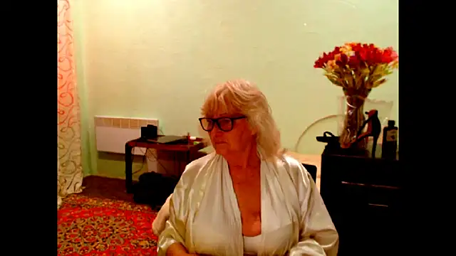 Natali7634 online show from May 8, 2026, 3:06 pm