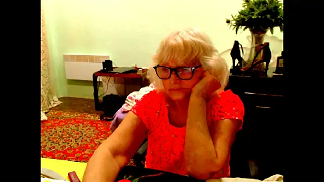 Natali7634 online show from May 13, 2026, 1:36 am