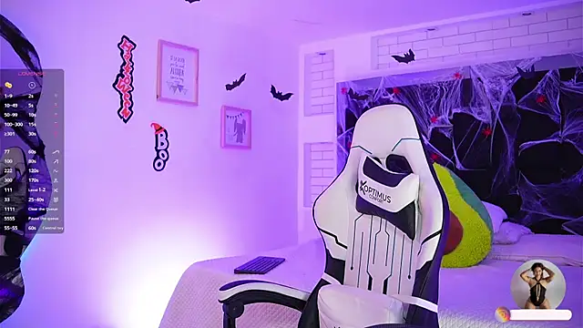 Snapshot of Marianamonroe_ chatting on October 24, 2025, 7:21 pm Marianamonroe  online show from October 24, 2025, 7:21 pm