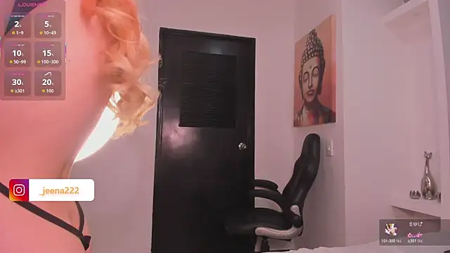 jenaa  online show from October 28, 2025, 11:58 am