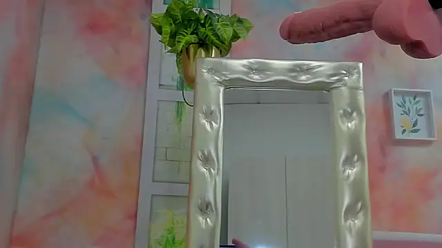 Snapshot of Idiris_big chatting on January 20, 2025, 5:48 pm Idiris big online show from January 20, 2025, 5:48 pm