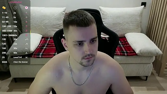 Larstar01 online show from February 22, 2026, 11:03 pm