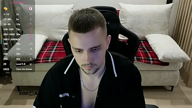 Larstar01 online show from March 11, 2026, 8:26 pm