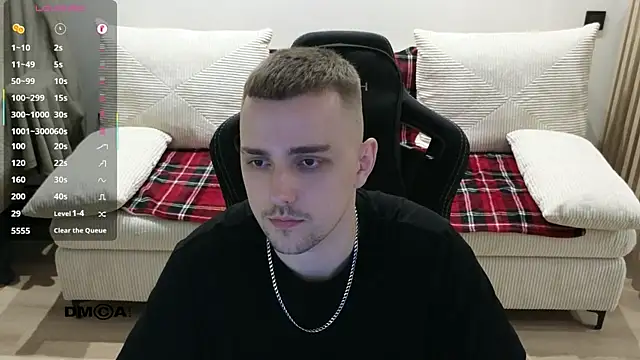 Larstar01 online show from March 13, 2026, 8:37 pm