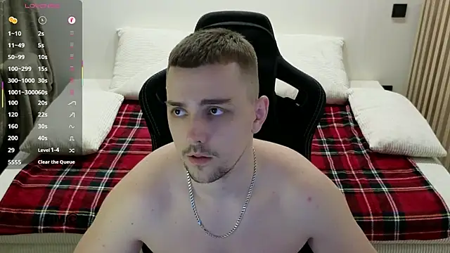 Larstar01 online show from March 20, 2026, 9:52 pm