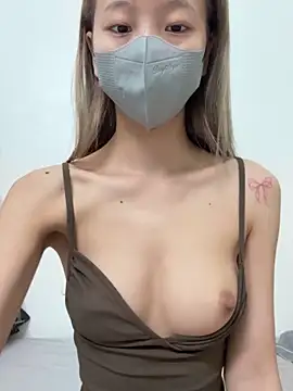 Lucy-Gold online show from March 9, 2026, 12:20 pm