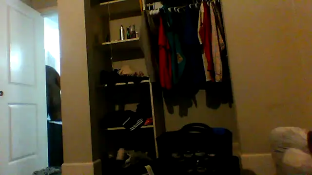 bigdick5157 online show from October 28, 2025, 5:22 am