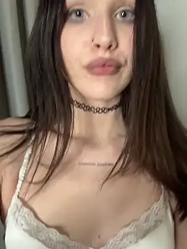 Snapshot of CherryCrystall chatting on February 20, 2026, 7:03 pm CherryCrystall online show from February 20, 2026, 7:03 pm