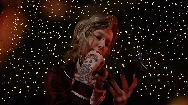 Littlespacemouse online show from February 24, 2026, 9:18 am