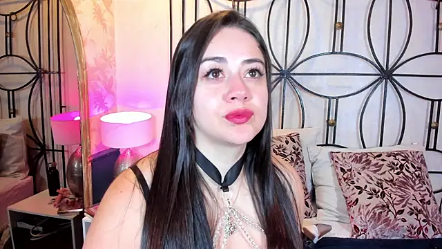 nahomi sweett online show from November 22, 2025, 11:09 am