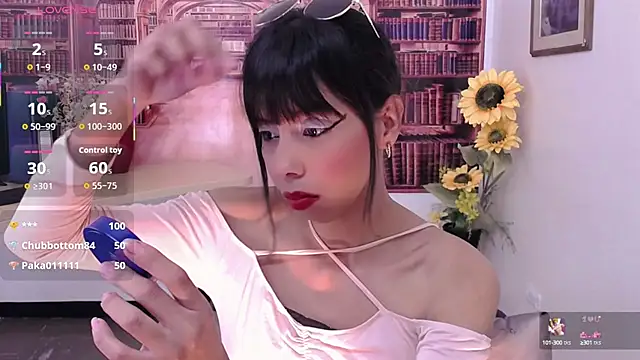 Snapshot of Catalella_Ar chatting on September 21, 2025, 3:19 am Catalella Ar online show from September 21, 2025, 3:19 am