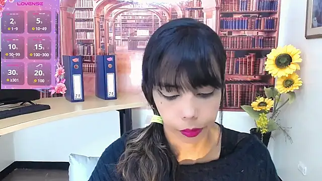 Snapshot of Catalella_Ar chatting on October 10, 2025, 3:16 am Catalella Ar online show from October 10, 2025, 3:16 am