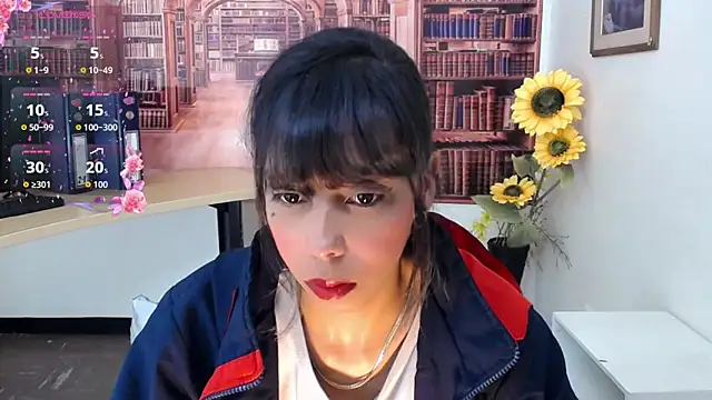Snapshot of Catalella_Ar chatting on October 21, 2025, 3:18 am Catalella Ar online show from October 21, 2025, 3:18 am