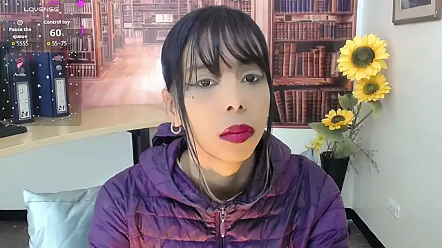 Snapshot of Catalella_Ar chatting on October 26, 2025, 3:12 am Catalella Ar online show from October 26, 2025, 3:12 am