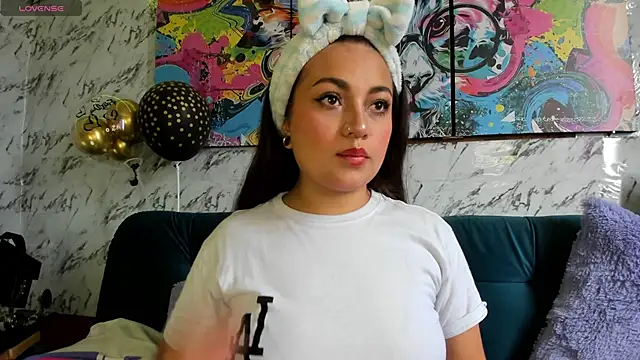 sofiaalopez2 online show from February 27, 2025, 10:31 pm
