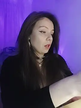 Kimiechanuwu online show from February 26, 2026, 6:18 pm