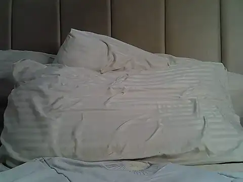 hot sexy choco online show from July 28, 2026, 4:39 pm