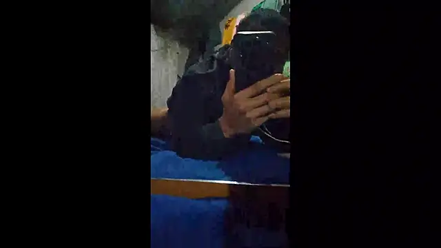 Snapshot of 008Alexan chatting on February 14, 2026, 12:40 am 008Alexan online show from February 14, 2026, 12:40 am