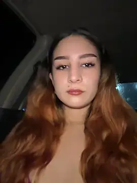 Snapshot of Mon_Cherry chatting on October 15, 2025, 12:44 am Mon Cherry online show from October 15, 2025, 12:44 am