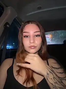 Mon Cherry online show from November 26, 2025, 12:55 am