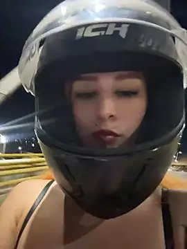 Mon Cherry online show from May 16, 2026, 2:19 am