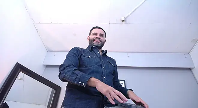 jonasbeards online show from January 5, 2025, 2:06 am