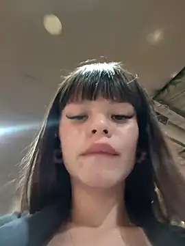 Snapshot of Violeta_12- chatting on September 18, 2025, 7:27 pm Violeta 12- online show from September 18, 2025, 7:27 pm